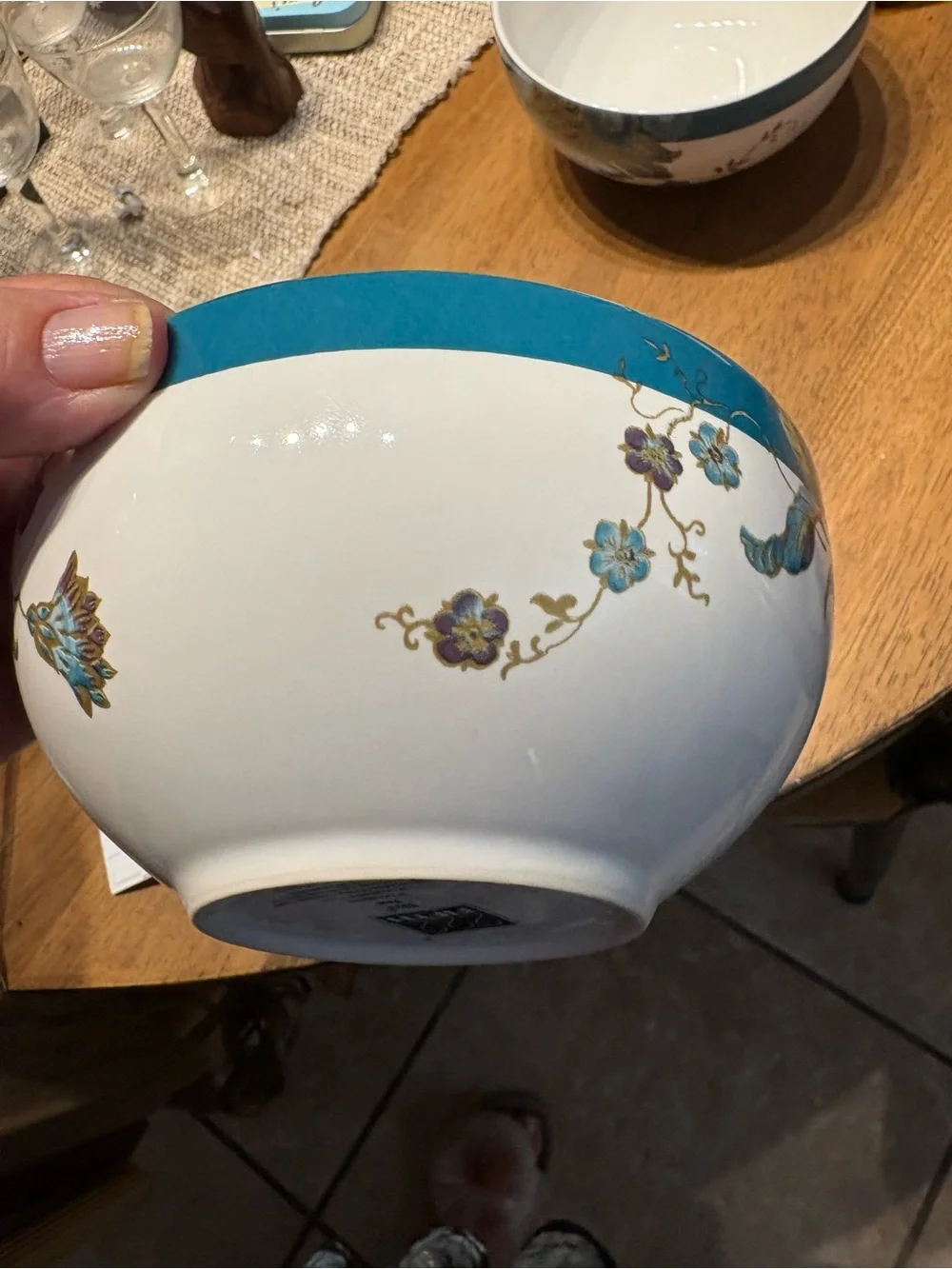222 fifth Eliza teal porcelain bowls. Like new. Set of 4. 5,5” floral
